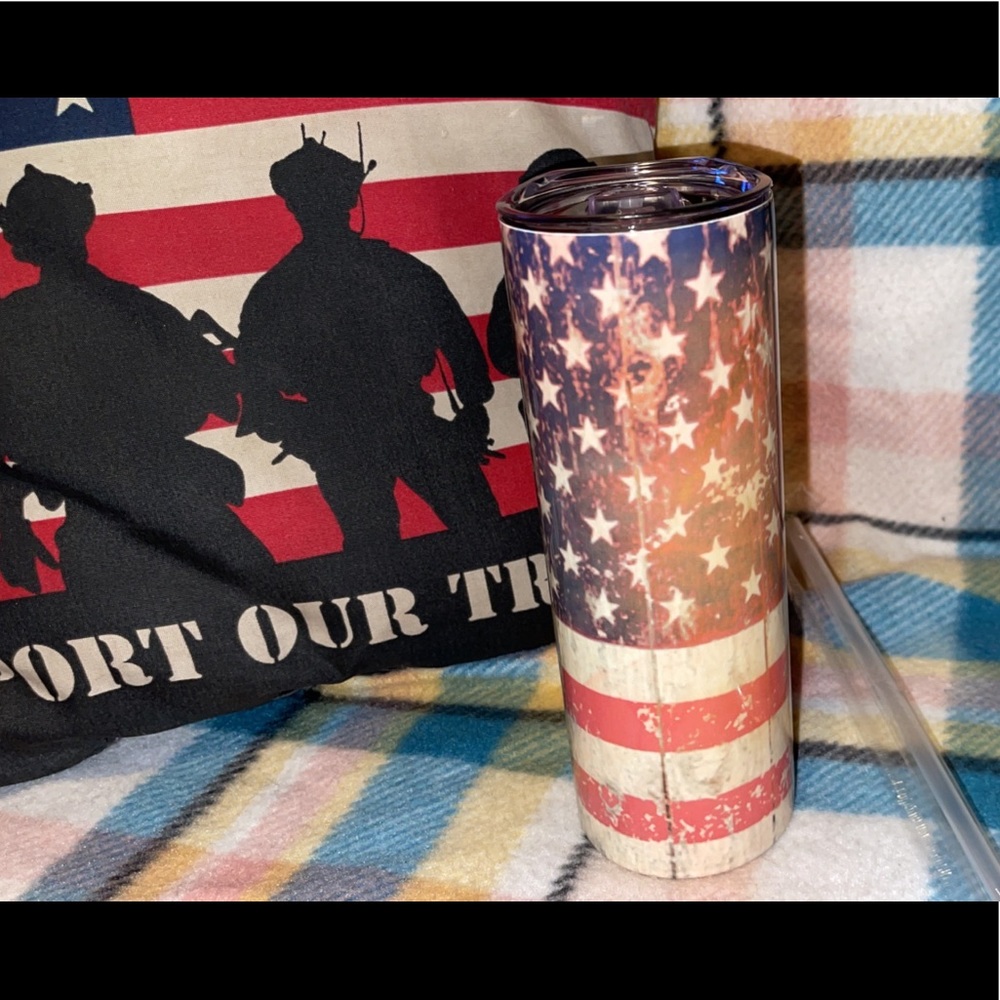 Distressed American flag 20oz skinny tumbler